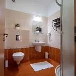 Balkonett Pensión 3*