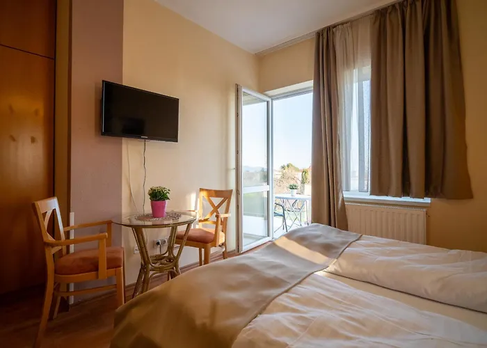 Balkonett Vendeghaz 3* Balatonfüred