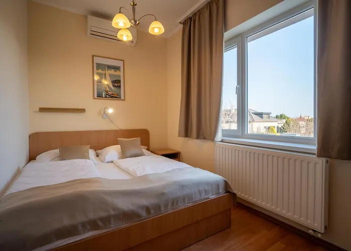 Balkonett Vendeghaz 3* Balatonfüred